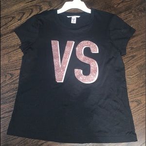 black top with VS logo